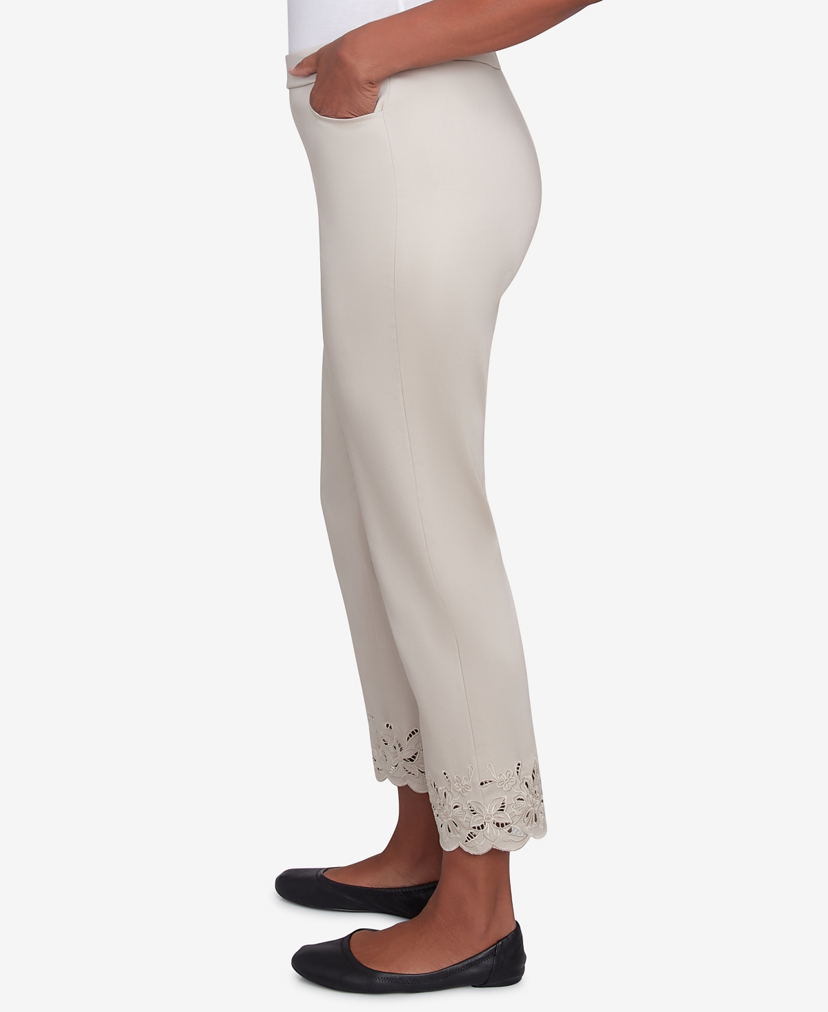 Alfred Dunner Women's Coming Up Roses Floral Cut Out Ankle Pants In Neutral