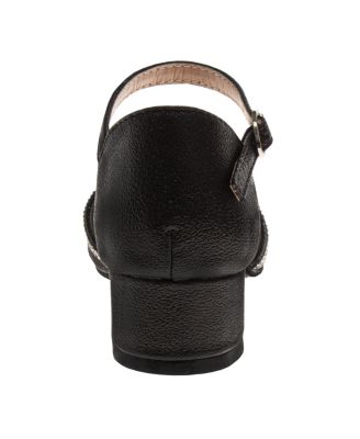 Little Girls Low Heeled Dress Shoes. (Little Kids/Big Kids)