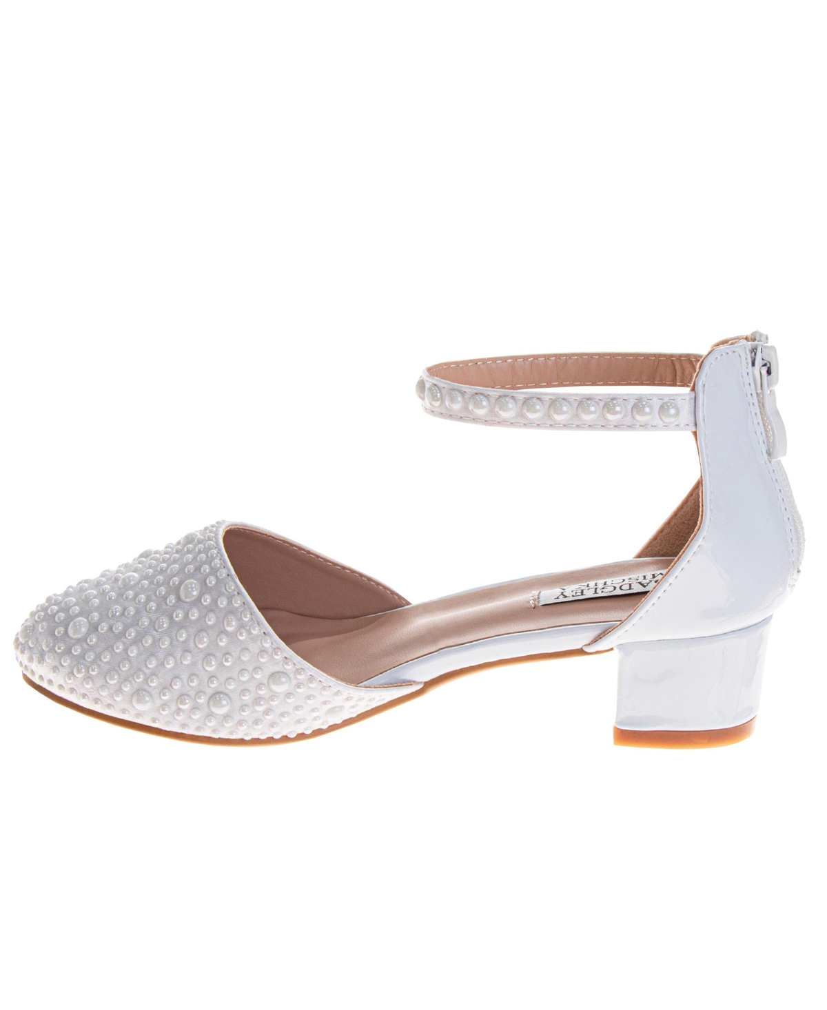 Badgley Mischka Little Girls Ankle Strap Dress Shoes. (Toddler/Little Kids)