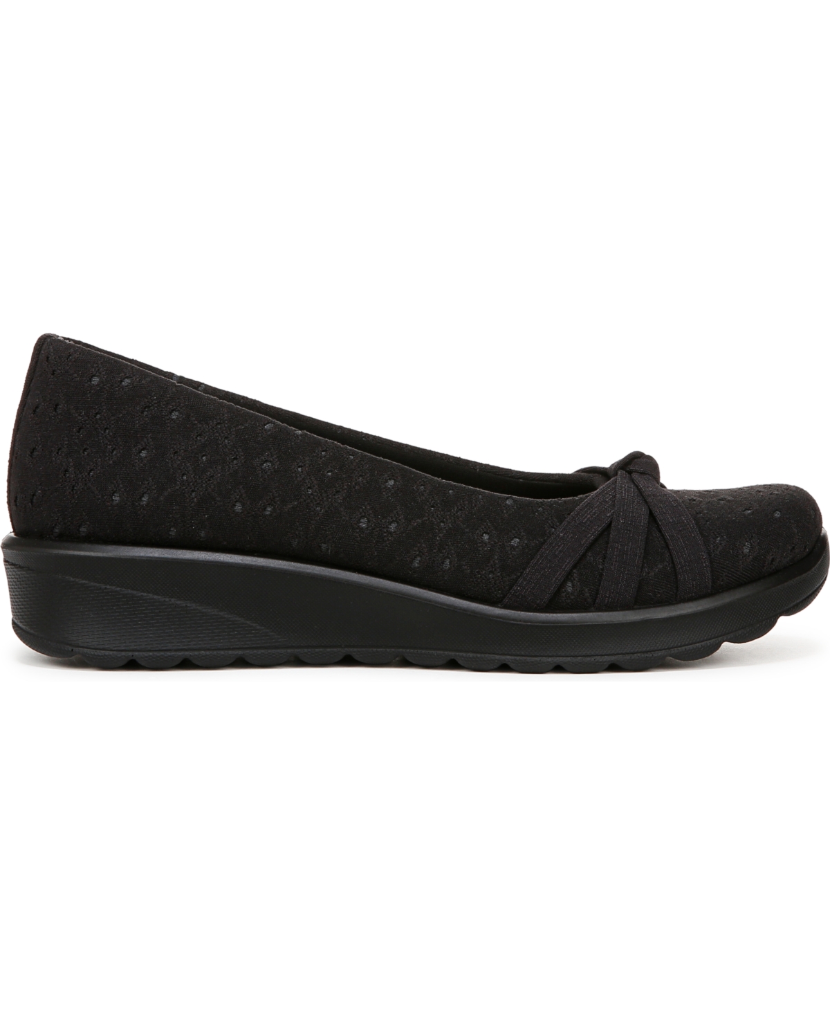 Bzees Women's Gem 2 Washable Round Toe Ballerina Flats In Black Foral Dot Fabric