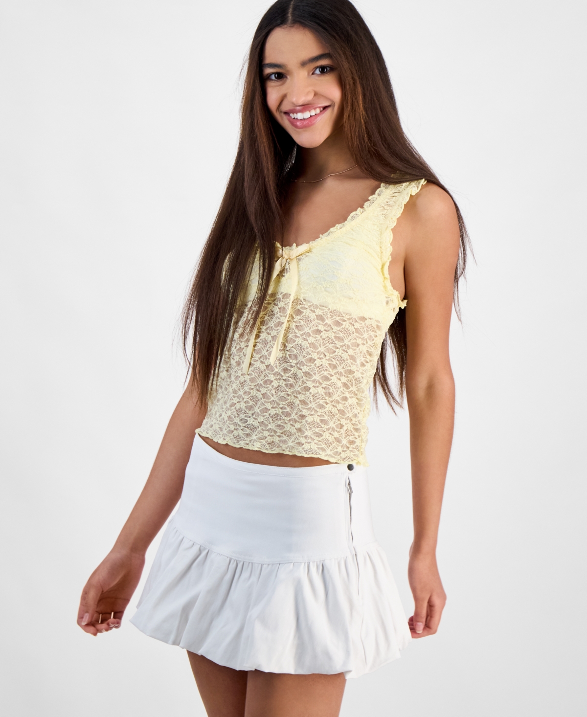 Juniors' Sleeveless Lace Tank Top - Double Cream