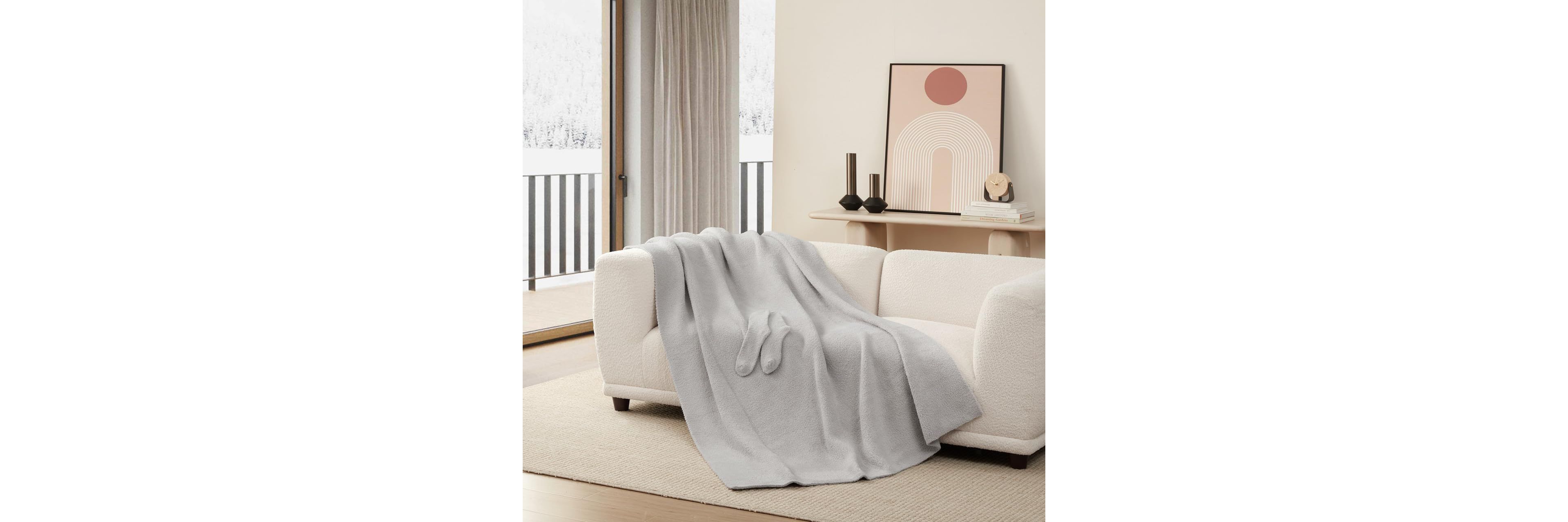 Cozy Potato - Coma Inducer Blanket with Socks - Wind Chime Gray