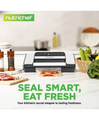Deluxe Vacuum Sealer with Silver Handle for Food Storage