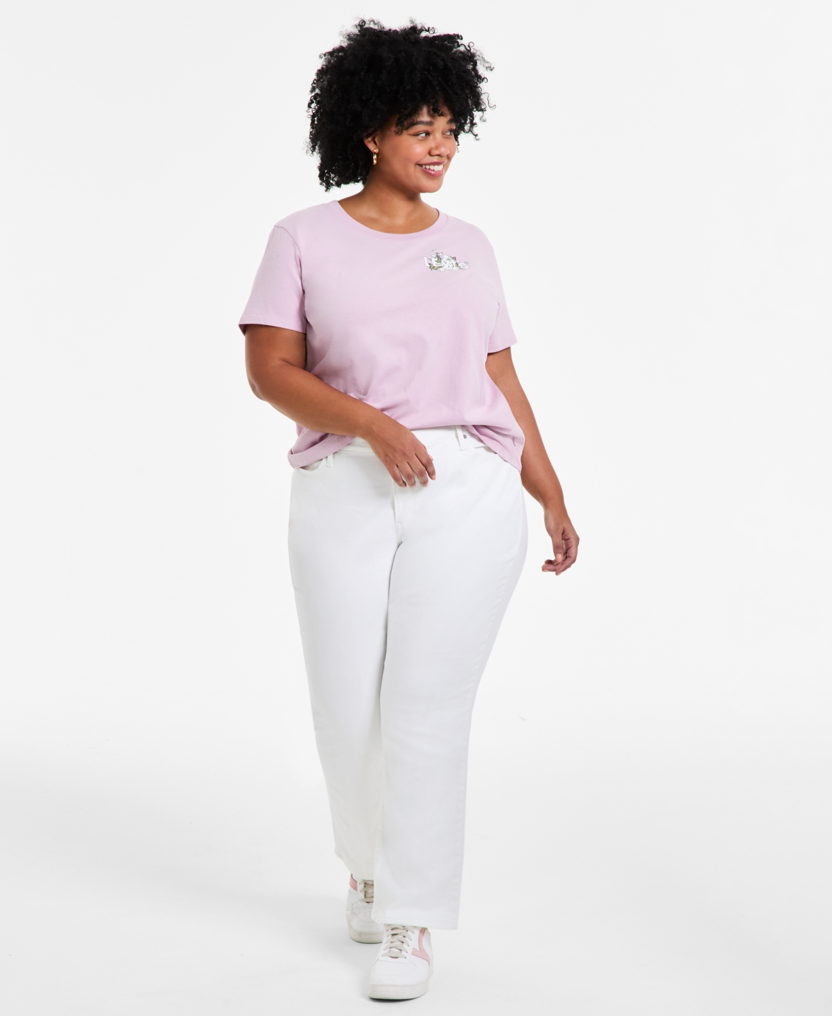 Shop Levi's Plus Size Cotton Perfect Logo Lily T-shirt In Lily High Logo Fragrant