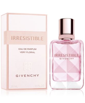 Irresistible Very Floral Eau de Parfum, 1.1 oz.