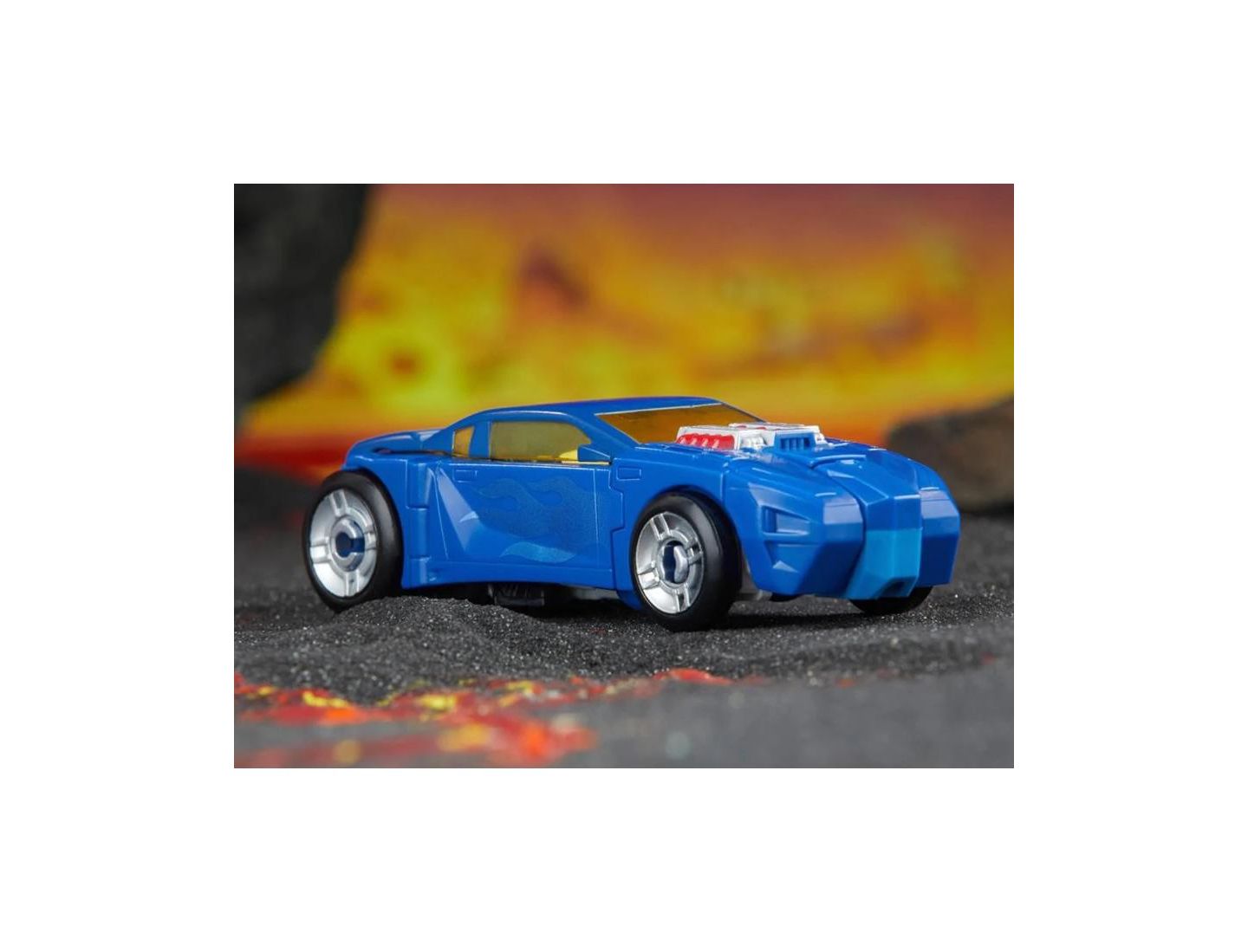 Детская фигурка Transformers Robots in Disguise Side Burn Deluxe Class 5.5" Action Figure, Ages 8+ — фото 7