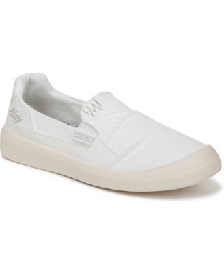 Blowfish Malibu - Women's Beachfront Round Toe Slip On Sneakers