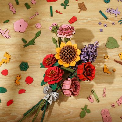 3D Wooden Puzzle Red Rose DIY Model Building Kits Artifical Flower Toys, Red, 3.3"2.5"8.2"