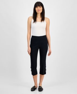 Women's Side Lace-Up Pull-On Capri Pants