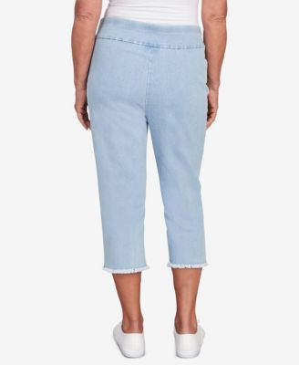 Women's Classic Denim Fringe Capri Pant