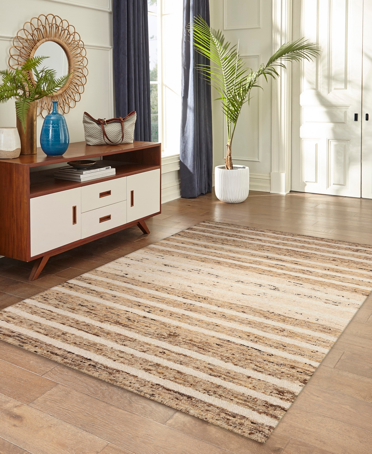 Liora Manne Mojave Horizon Stripe 7'6"x9'6" Area Rug In Sand