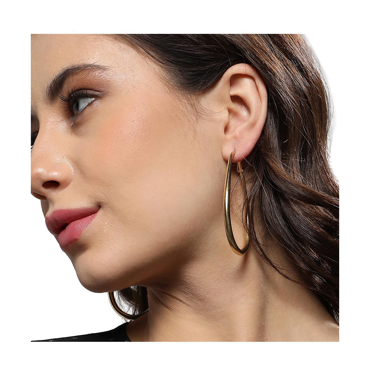 Minimal Oval Hoop Earrrings