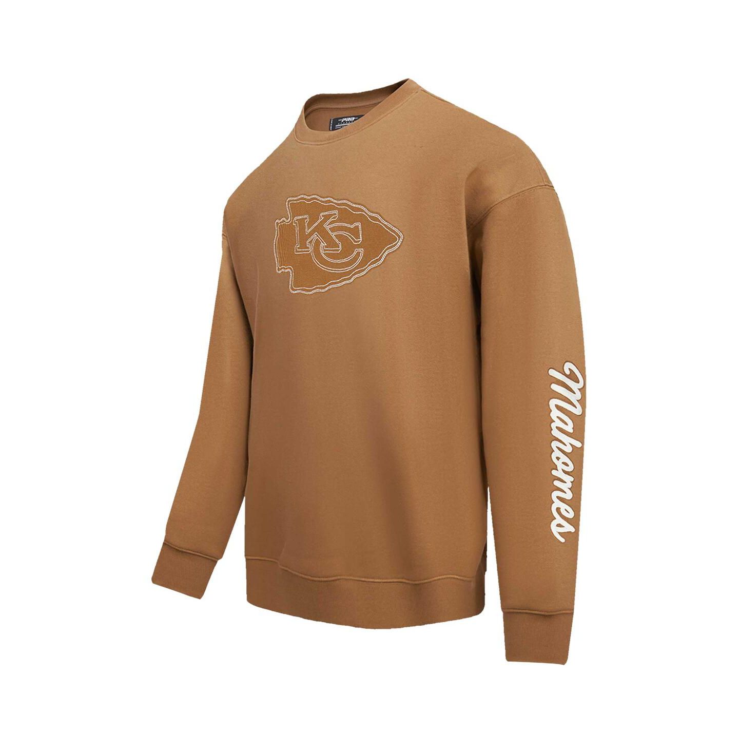 Мужская толстовка Pro Standard Patrick Mahomes Brown Kansas City Chiefs Pullover Crewneck — фото 4