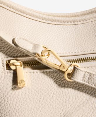 Pebble Soft Medium Shoulder Bag