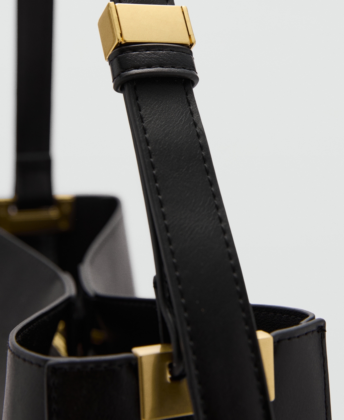 Mango Women's Metallic Detail Shopper Bag In Black