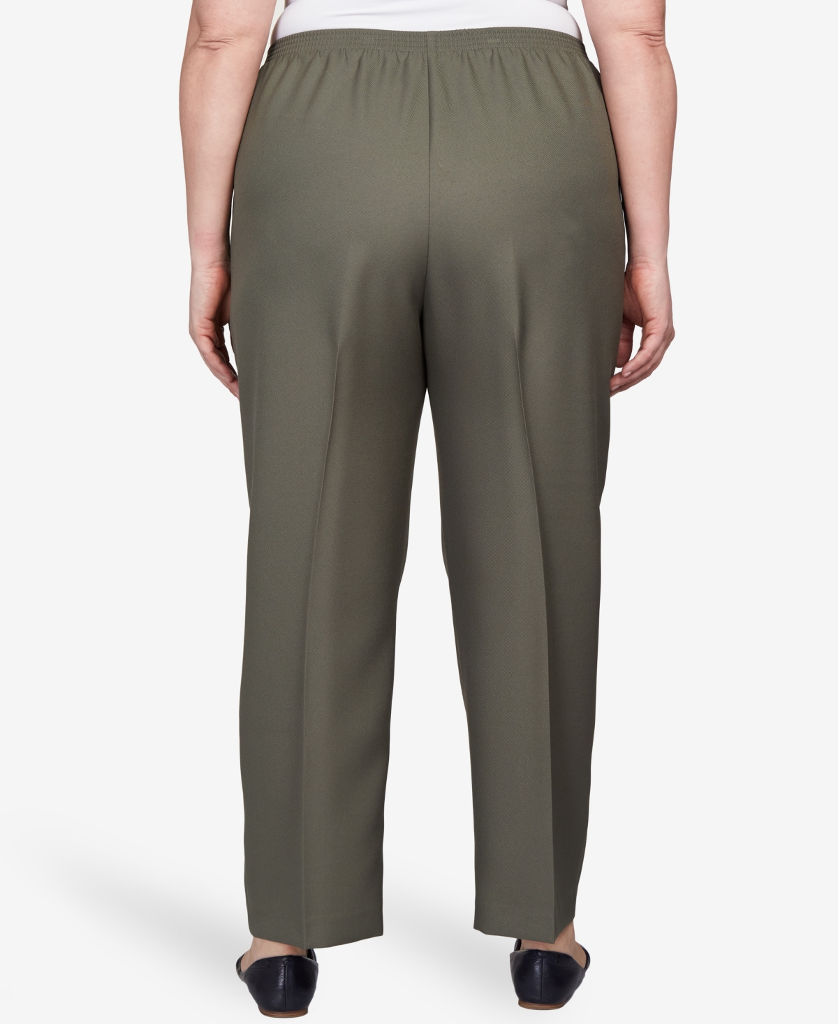 Alfred Dunner Plus Size Classic All Around Elastic Waist Accord Short Length Pants In Olive