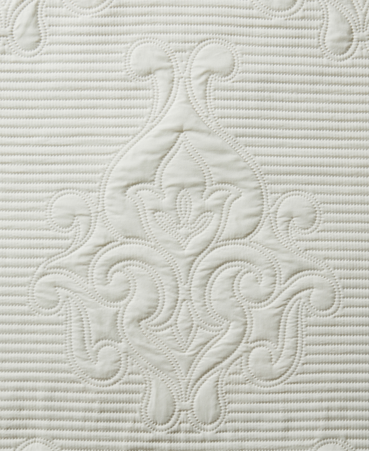 Vcny Home Solomun Pinsonic Damask Quilt Sets In Ivory