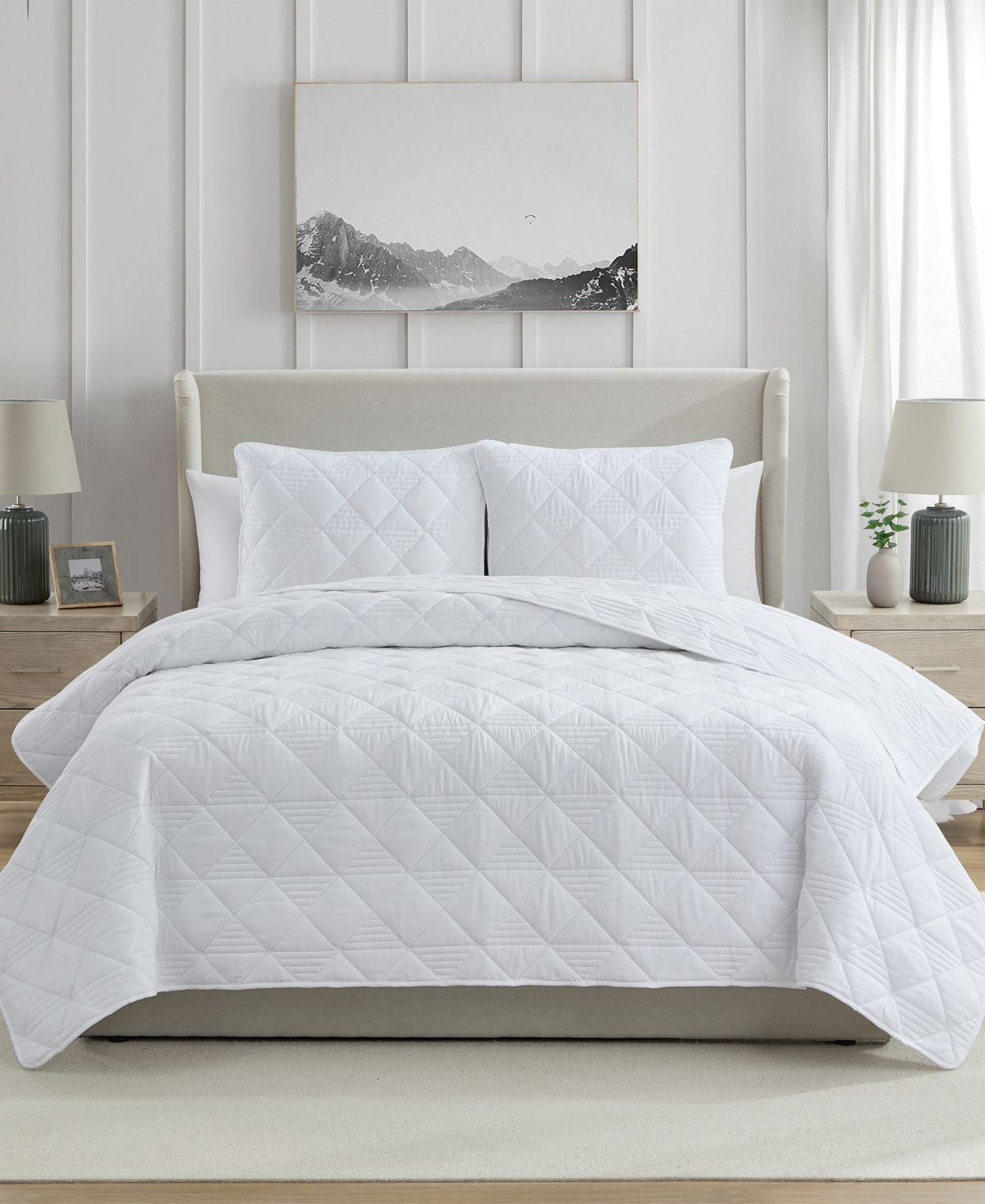 Vcny Home Lucy Pinsonic Diamond Quilt Sets In White