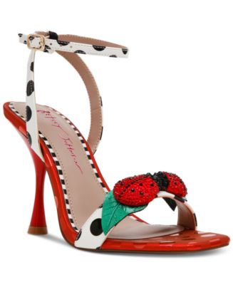 ★Betsey Johnson★K‐POPアイドル愛用★BEEBEE★サンダル Betsey Johnson Apolo Beaded Butterfly Clear Wedge Floral