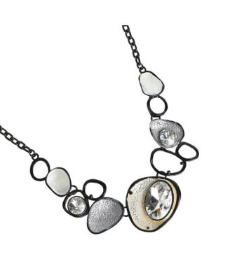 Metallic Dented Stone Necklace