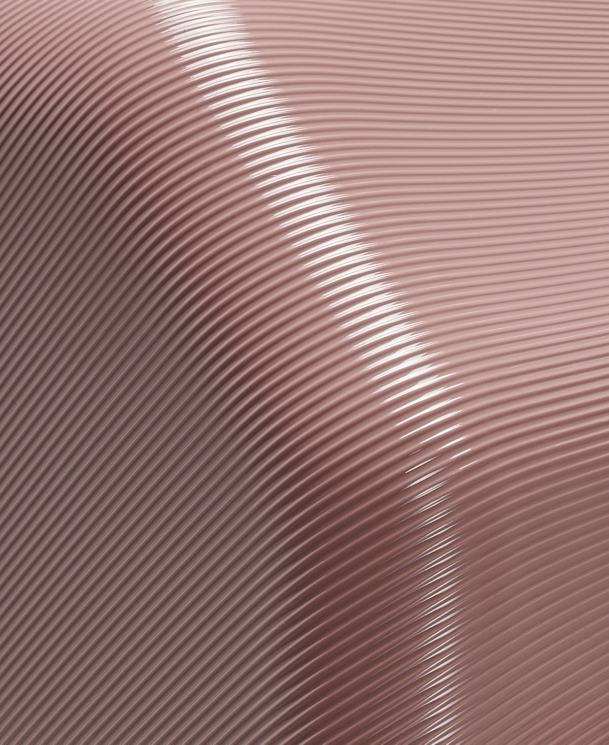 Dkny Clean Cut 21" Carry-on Spinner In Primrose