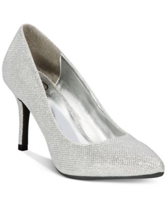 143 Girl - Owanda Pumps