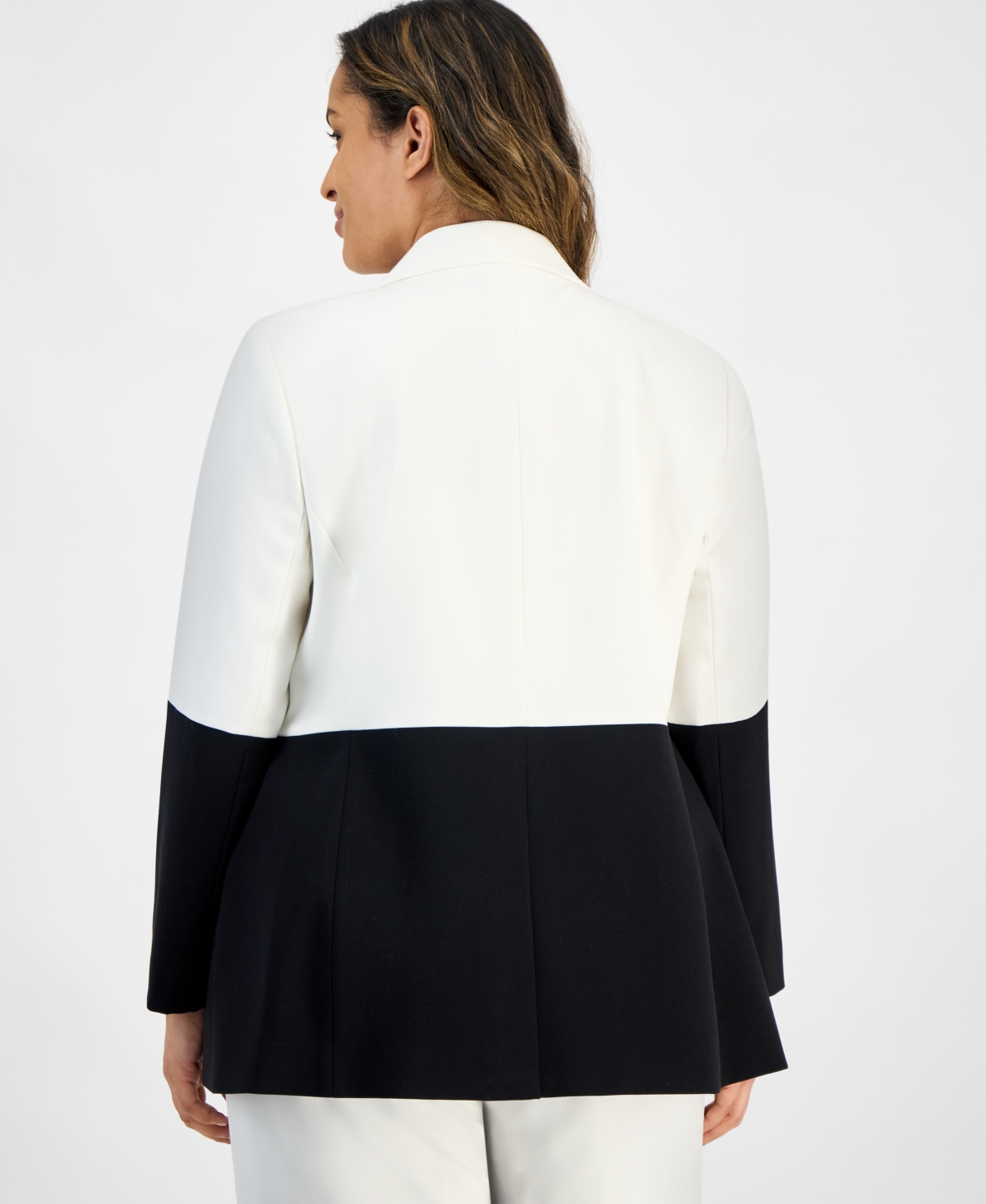 Tahari Asl Plus Size Colorblocked Button Blazer In White,black