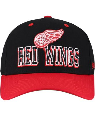 Men's Black/Red Detroit Red Wings Backside Script Two-Tone Pro Crown Adjustable Hat