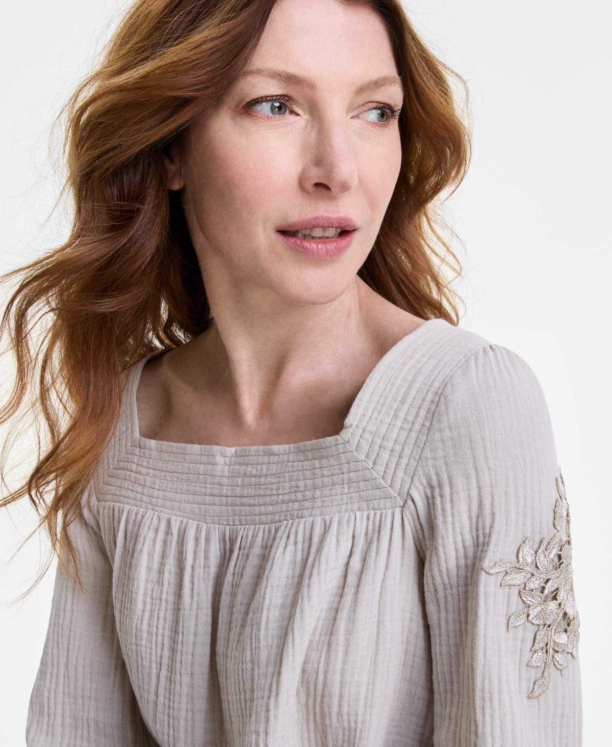 JM COLLECTION PETITE COTTON SQUARE-NECK FLORAL-APPLIQUE TOP, EXCLUSIVELY AT MACY'S 