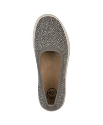 Women's Digs Slip-On Sneakers
