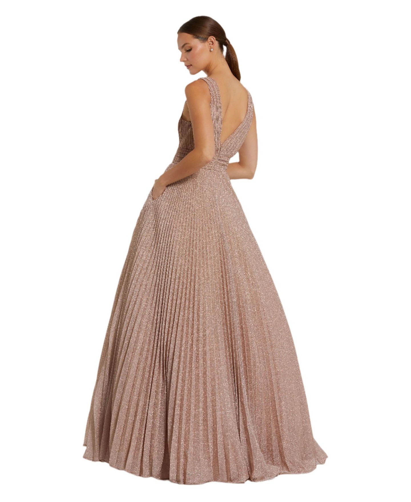 Женское платье Mac Duggal Shimmering Georgette Pleated Sleeveless Gown, цвет: Розовое золото — фото 3