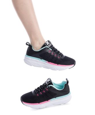 Women's Casual Sneakers By XTI