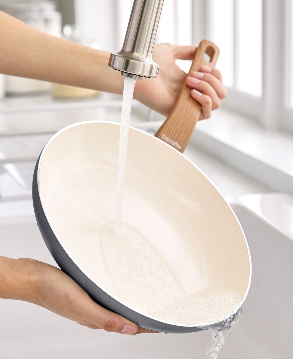 Greenpan Essence Ceramic Cookware Set In Gray