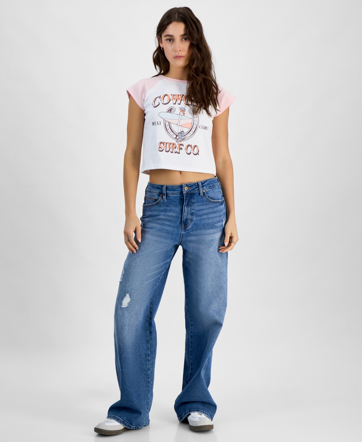 Juniors' Cowgirl Surf Graphic Raglan T-Shirt - White/Pink
