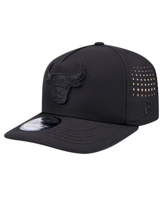 New Era - Men's Black Chicago Bulls Vented 9FIFTY A-Frame Snapback Hat