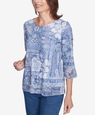 Women's Flower Power Lacey Floral Patchwork Crew Neck Top