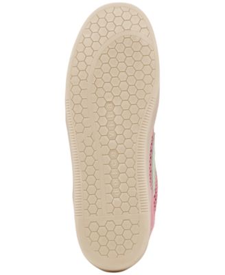 Women's Notice Mesh Low Profile Lace-Up Sneakers