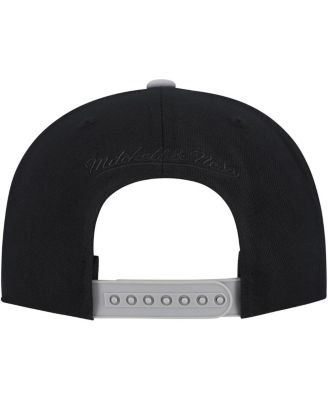 Men's Gray Chicago Bulls Core Snapback Hat