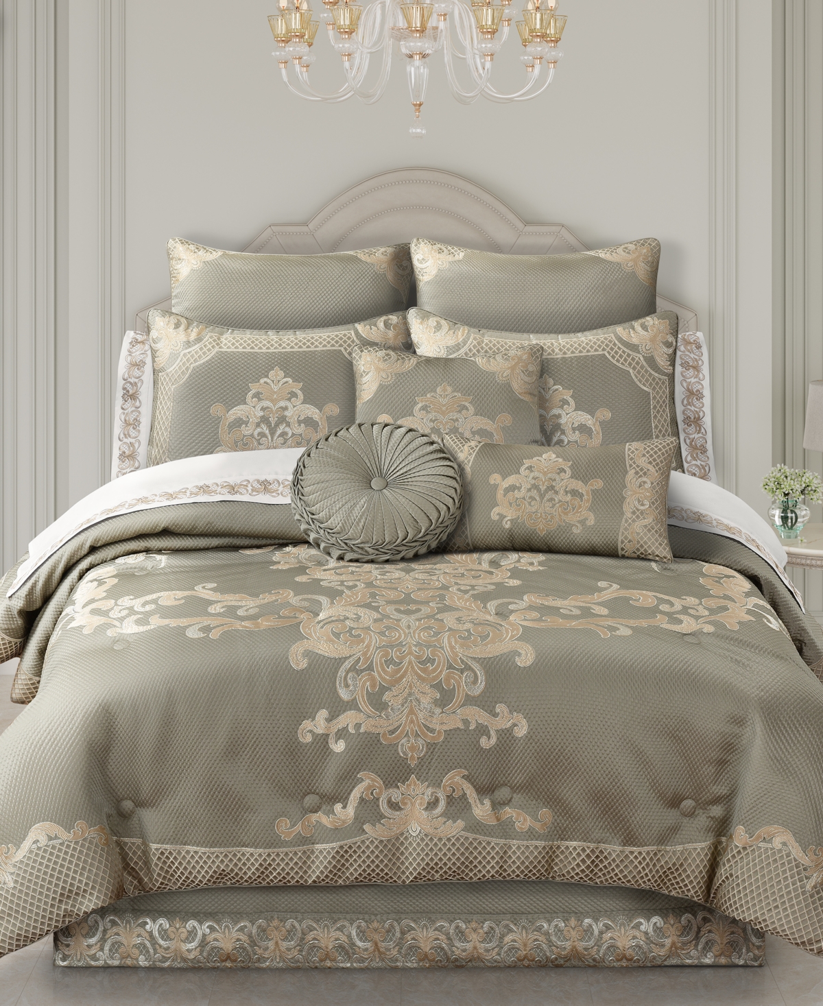 J Queen New York Piazza Decorative Pillow, 18" X 18" In Sage