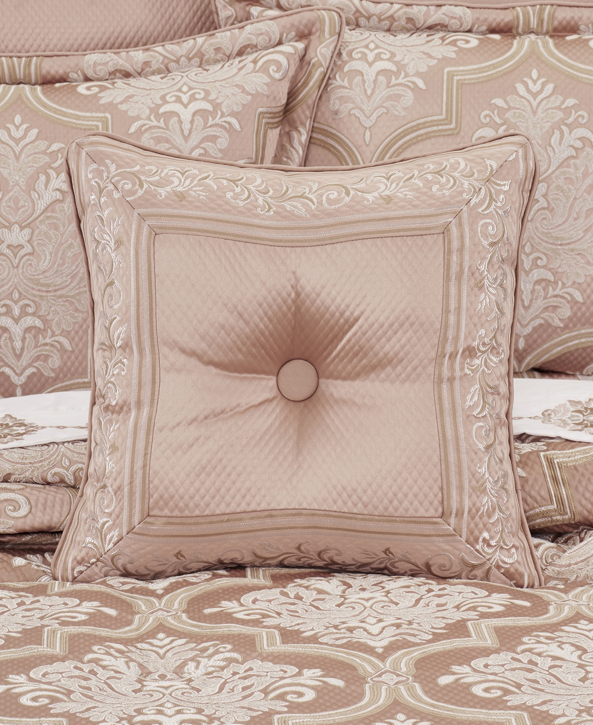 J Queen New York Rosewater Decorative Pillow, 18" X 18" In Blush