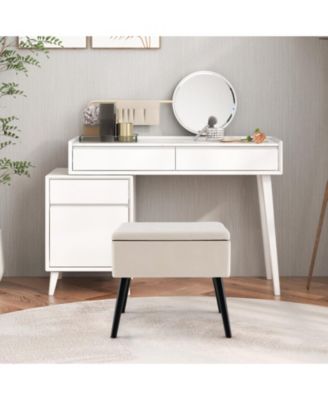 Storage Ottoman with Legs for Living Room and Bedroom Stylish and Functional Storage Solution