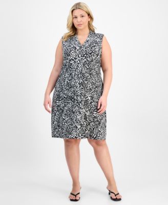 JM Collection - Plus Size Printed V-Neck Sleeveless Dress