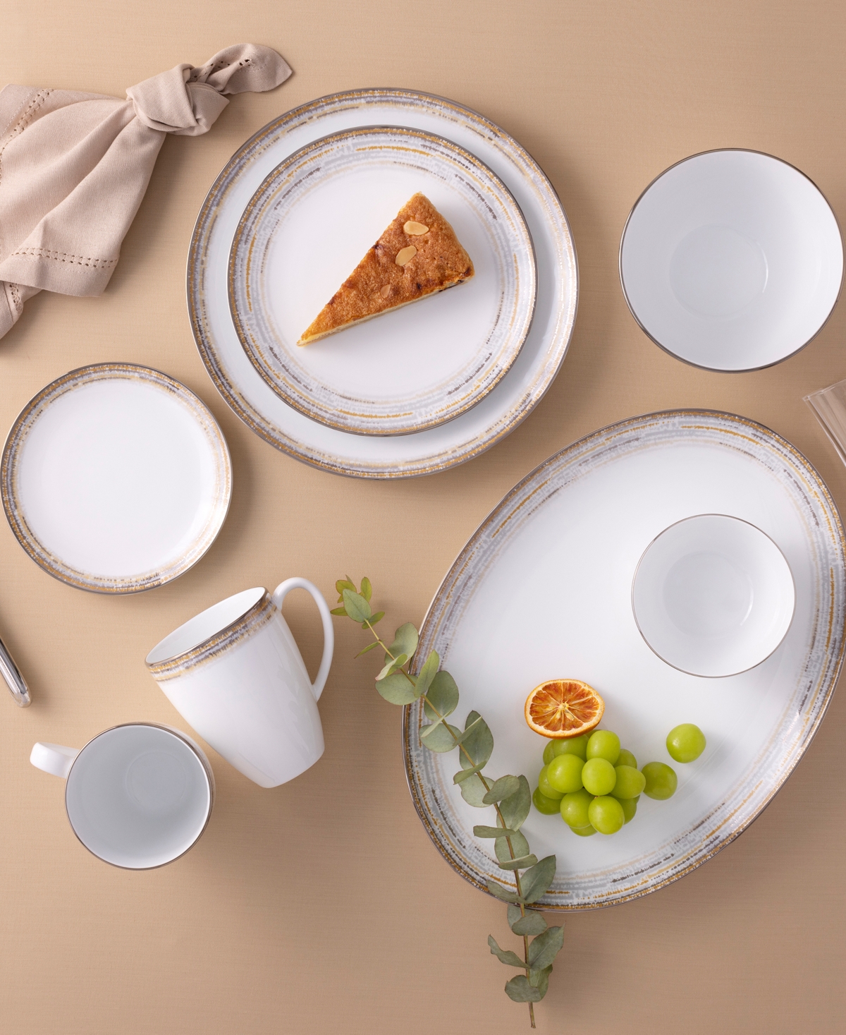Noritake Raylan Oval Platter In White