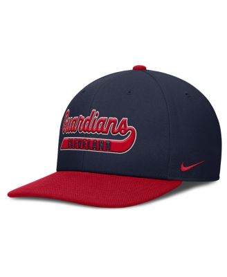 Men's Navy/Red Cleveland Guardians Pro Performance Snapback Hat