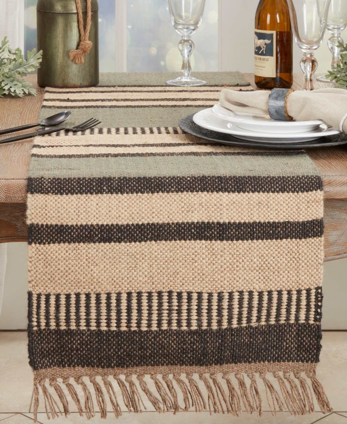 Saro Lifestyle Desert Dreamscapes Kilim Table Runner, 16" X 72" In Multi