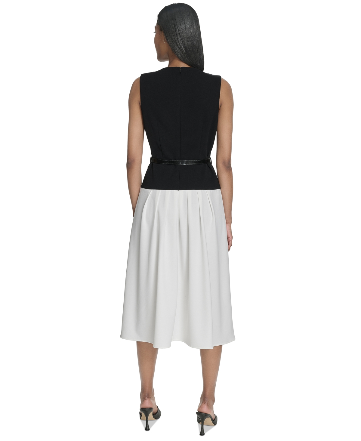 HALSTON WOMEN'S SLEEVELESS SPLIT-COLOR FLARED MIDI DRESS 