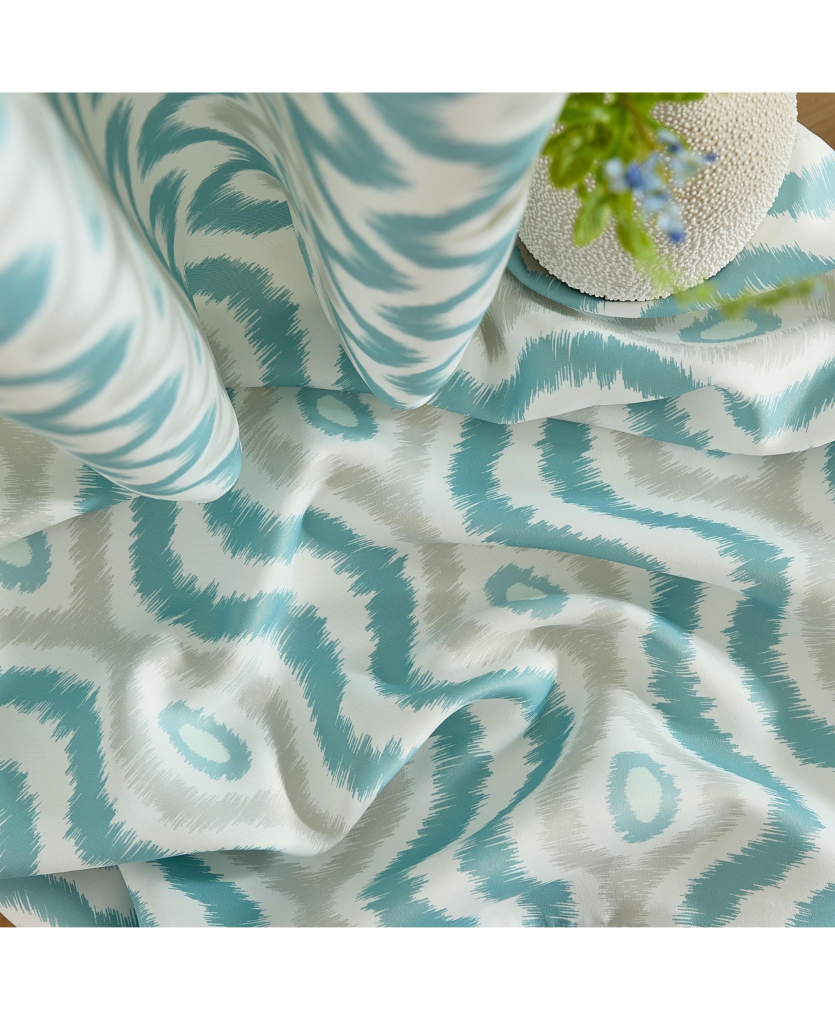 Hlc.me Tanner Ogee Ikatt Damask Patterned Window Grommet Curtains Bedroom