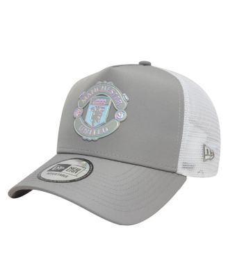 New Era - Men's Gray Manchester United Iridescent Trucker Adjustable Hat