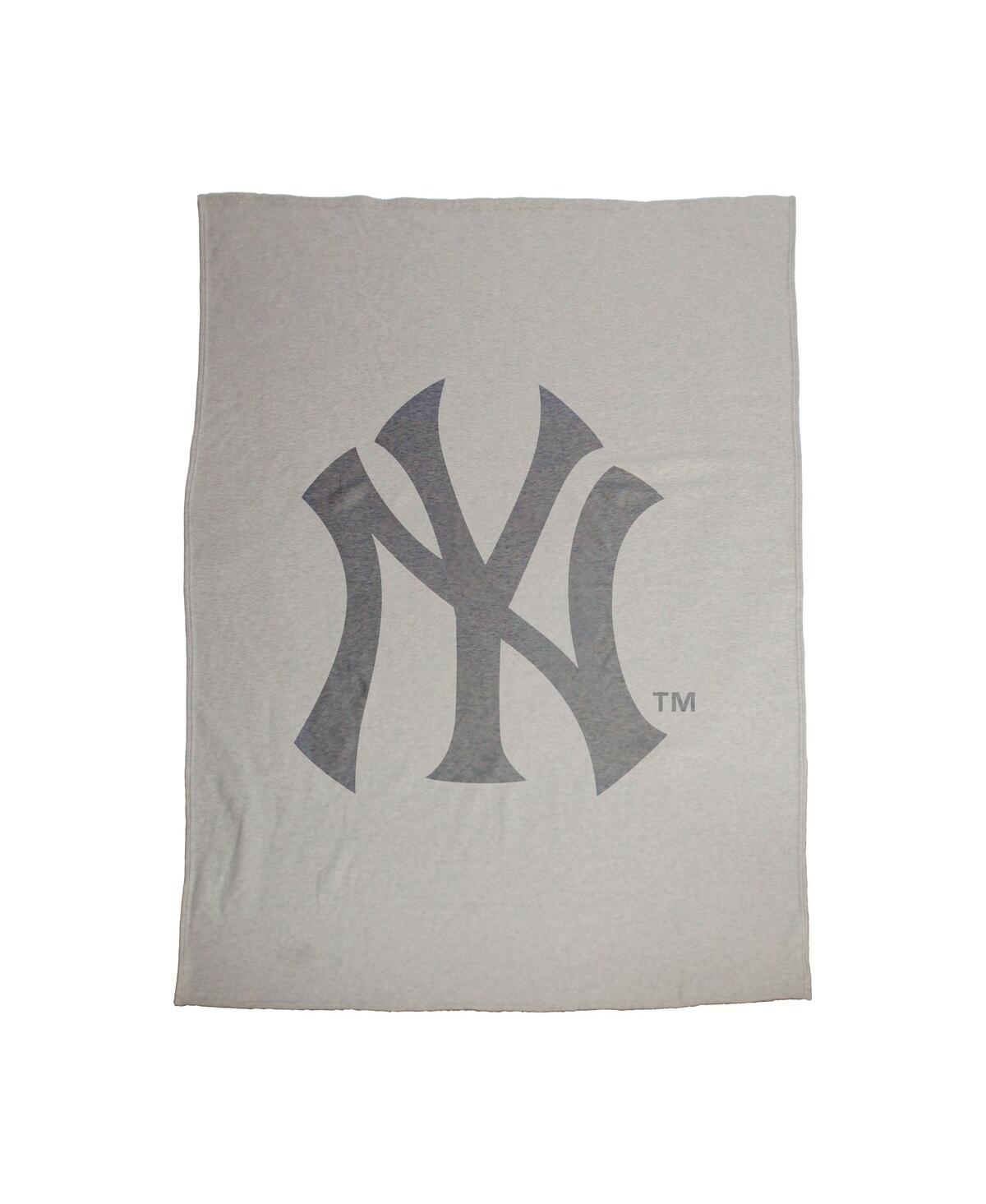 Logo Brands New York Yankees 54" X 84" Sweatshirt Blanket In No Color