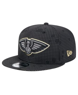 New Era - Men's Black New Orleans Pelicans Midnight Ink Pop Outline 9FIFTY Snapback Hat